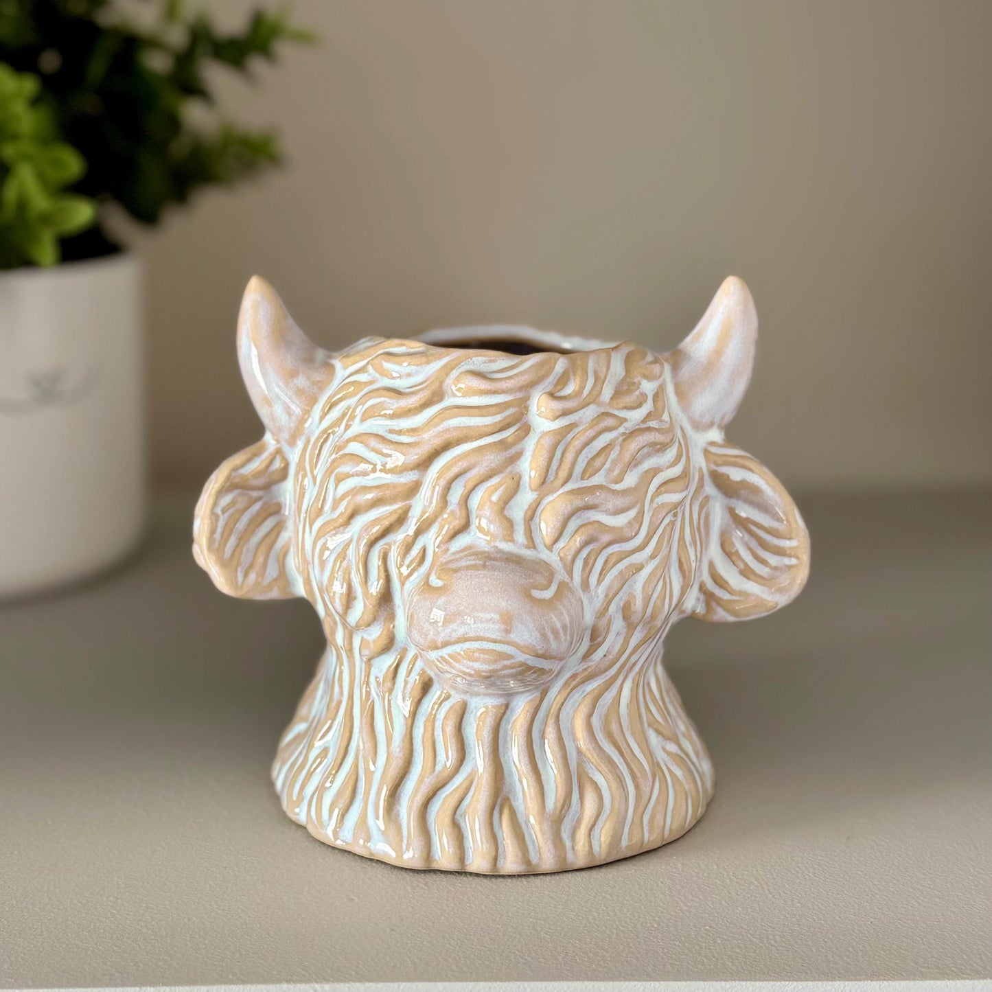 Ceramic Glazed Highland Cow Pot Ornament