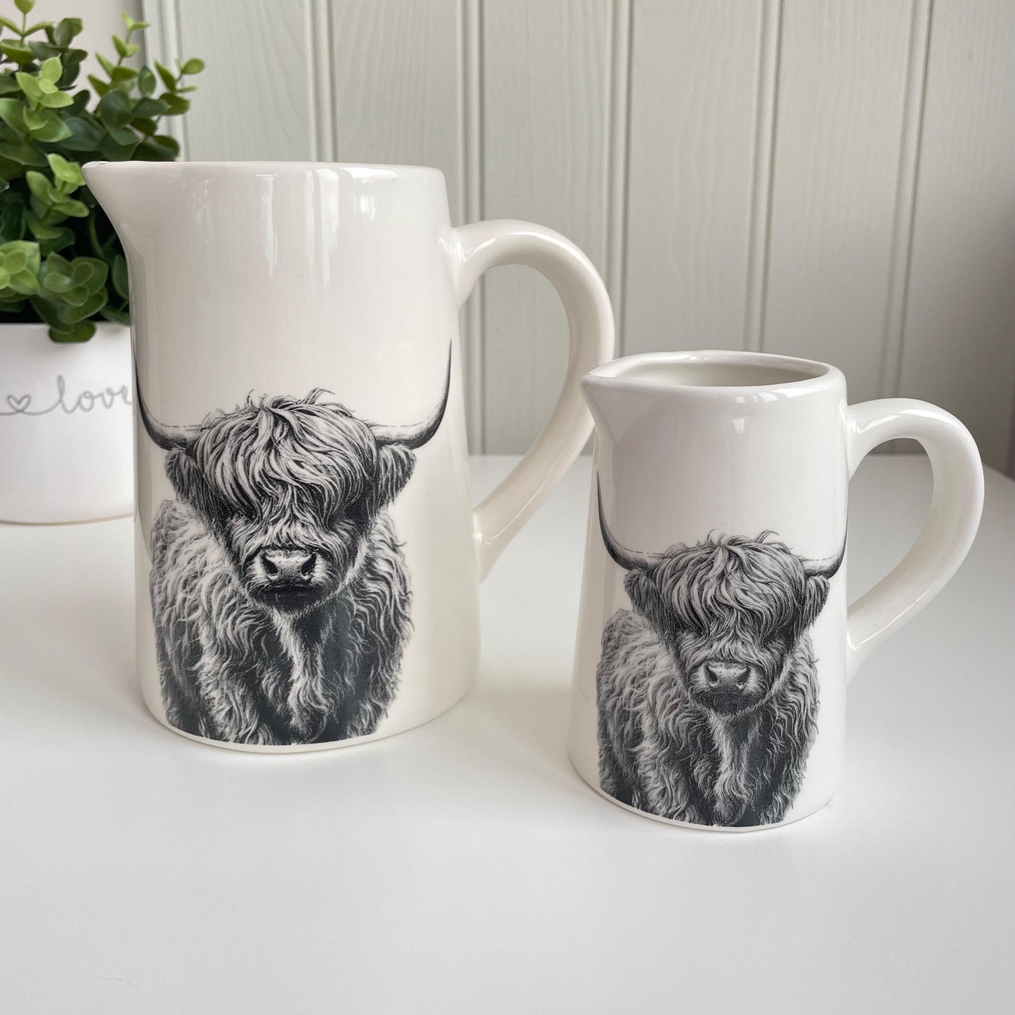 Highland Cow Ceramic Decorative Jugs