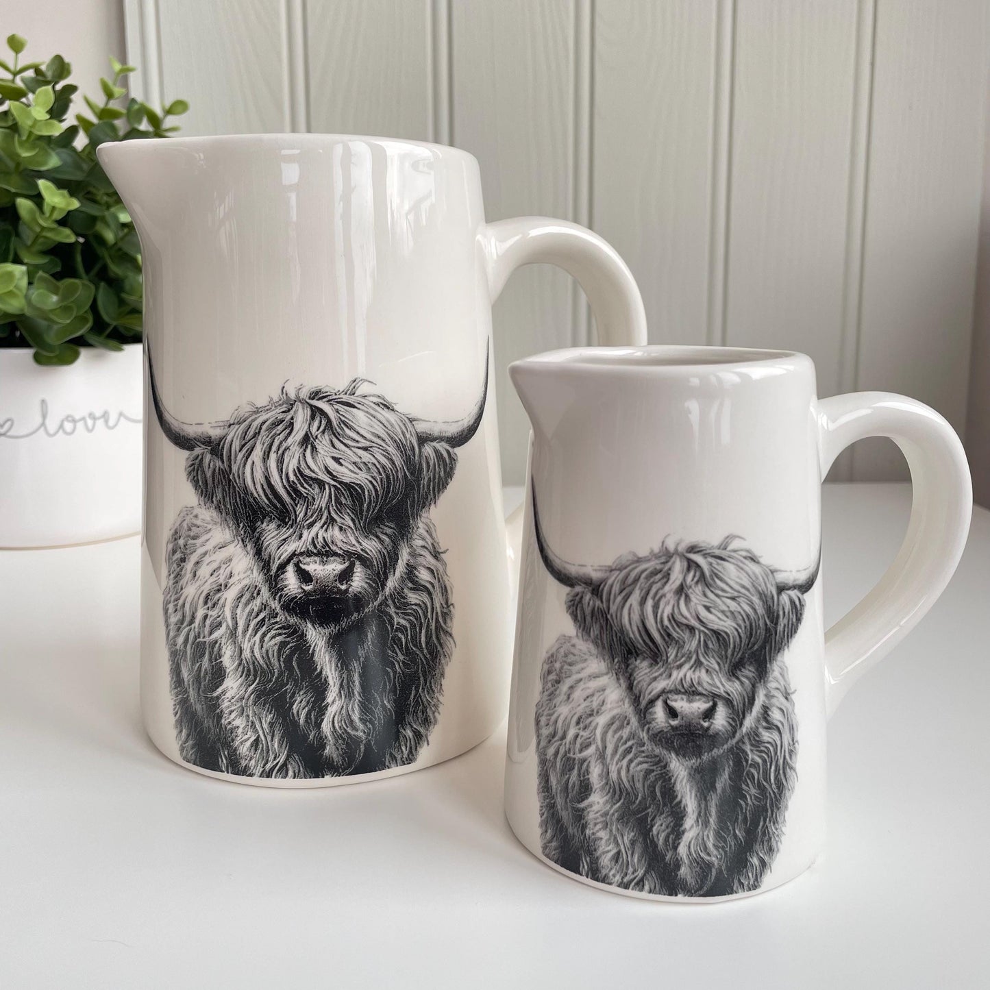 Highland Cow Ceramic Decorative Jugs