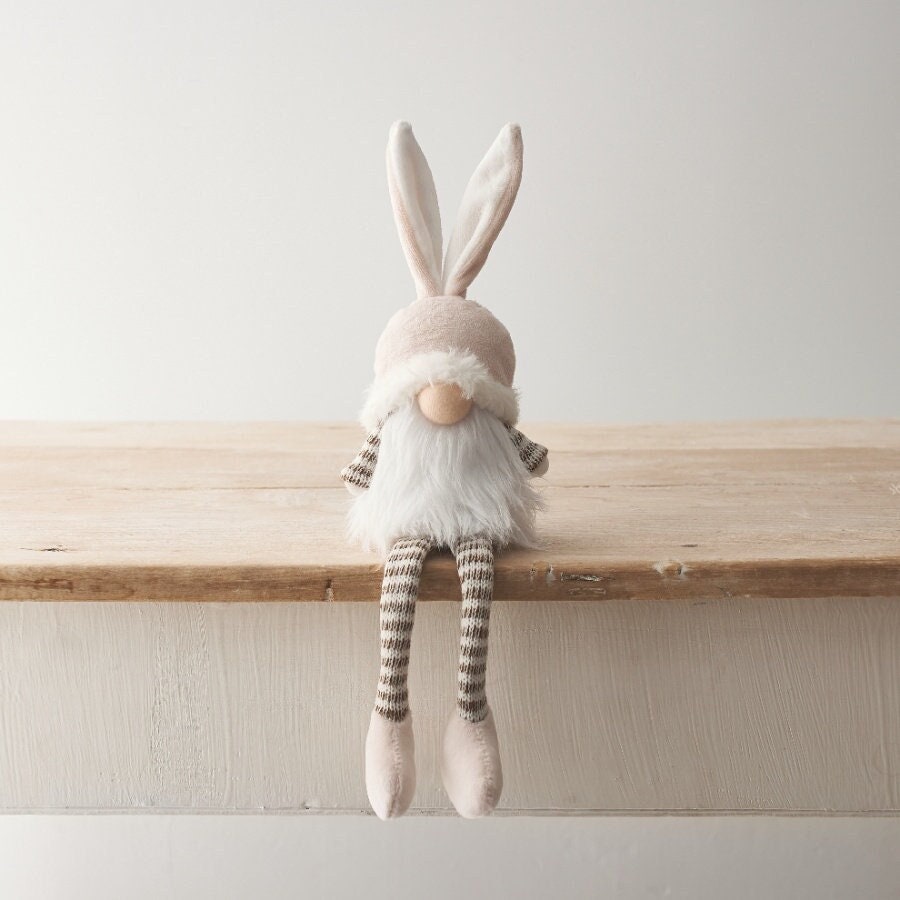 Sitting Easter Bunny Gonk