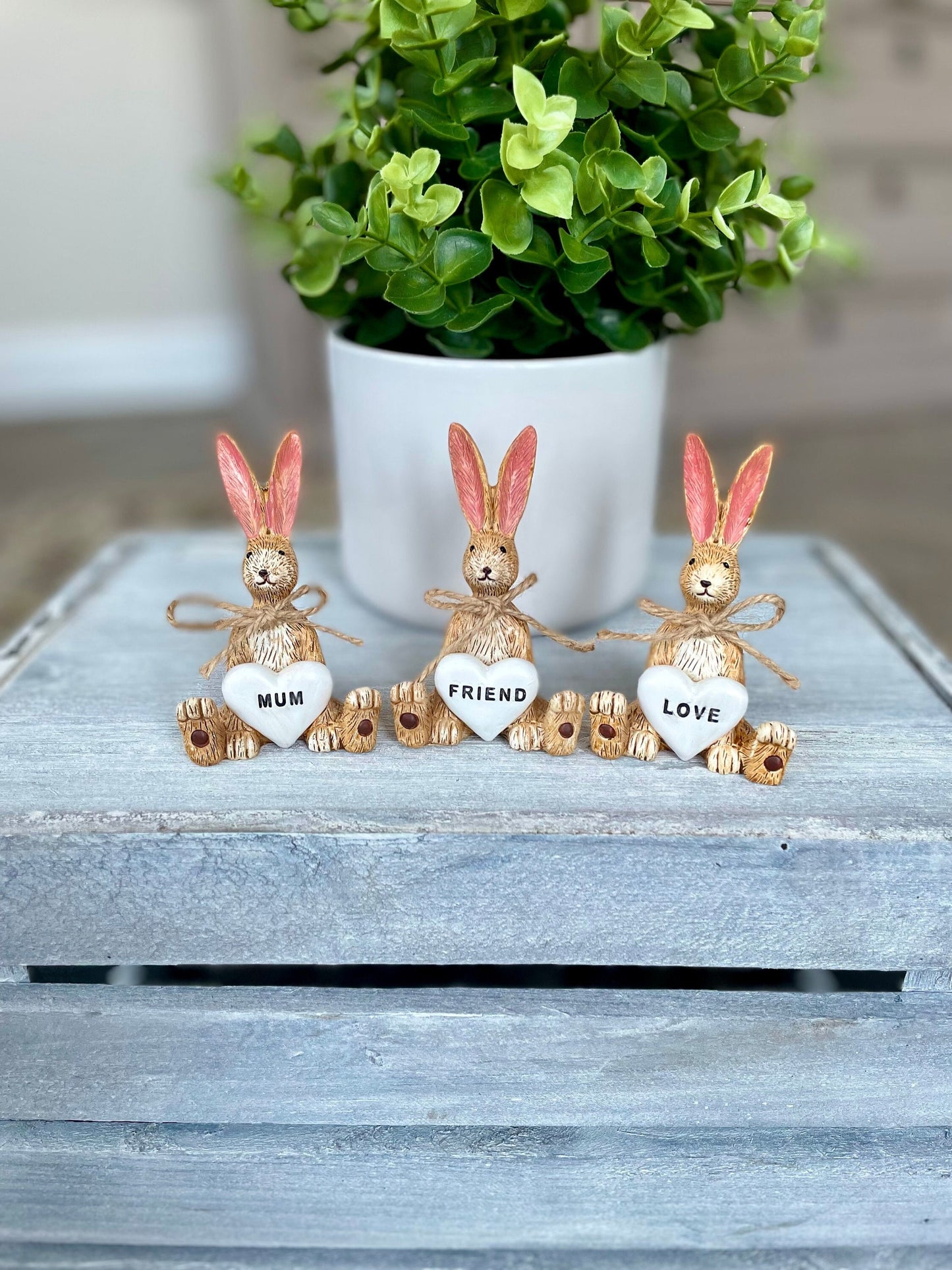 Sitting Rabbit Ornament With Heart | Mum, Friend, Love