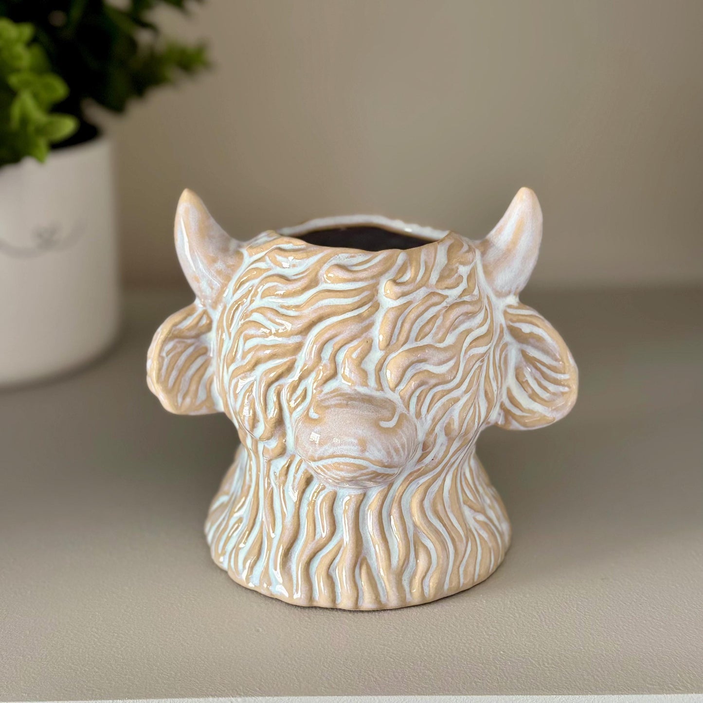 Ceramic Glazed Highland Cow Pot Ornament