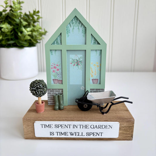 Wooden Greenhouse Garden Block Ornament