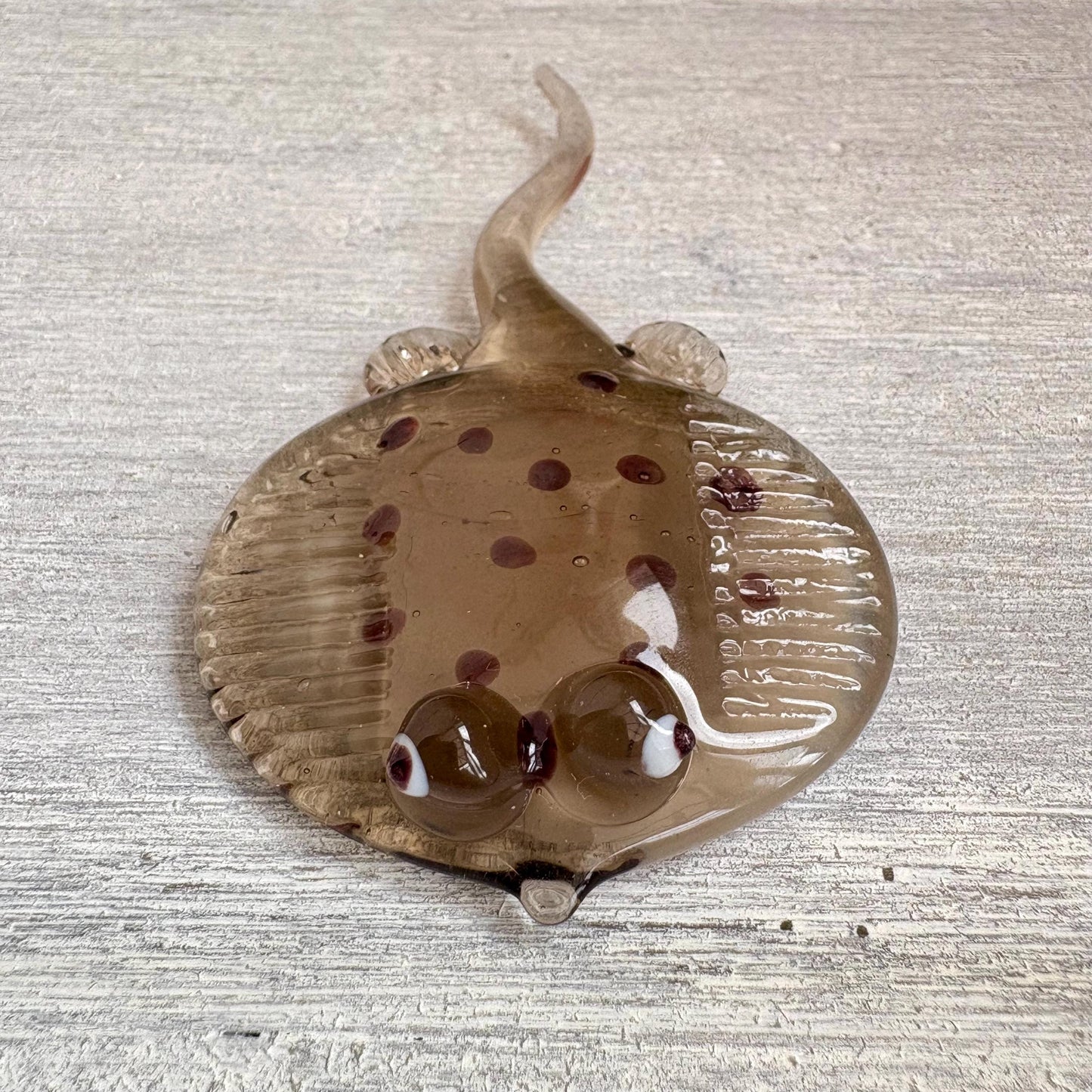 Miniature Glass Stingray Figurine Collectable Ornament with White Box