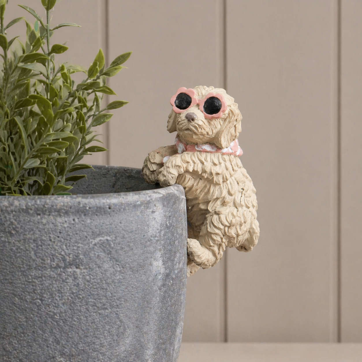 Dog Plant Pot Hanger with Pink Sunglasses