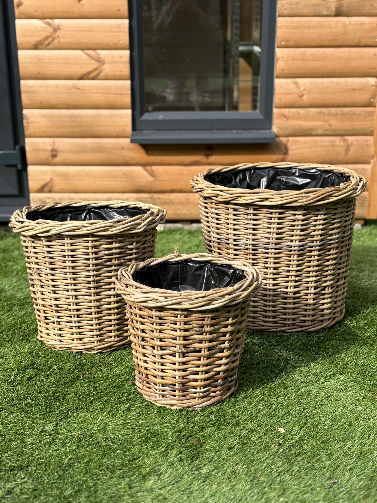 Round Rattan Basket Planters with Lining