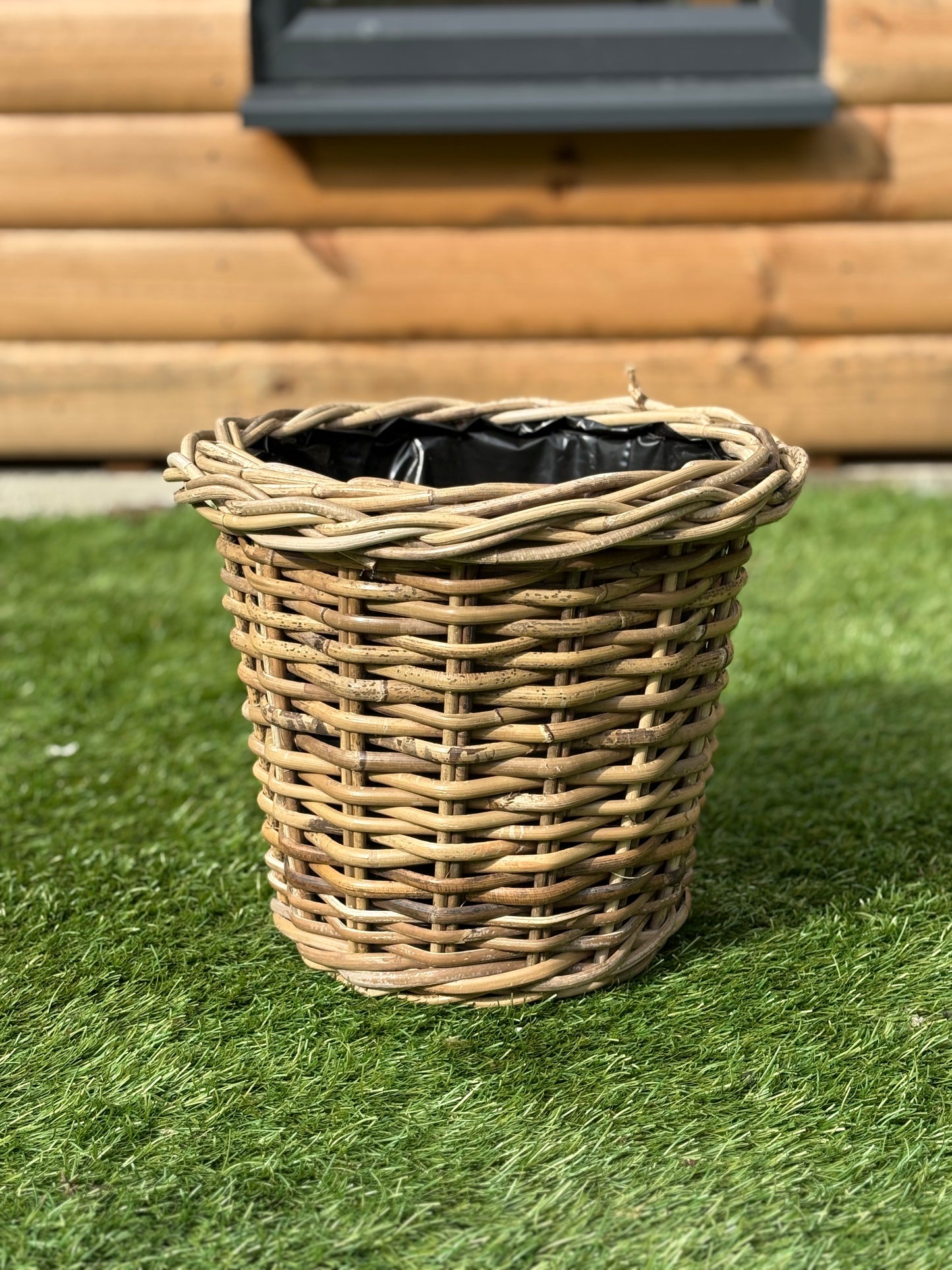Round Rattan Basket Planters with Lining