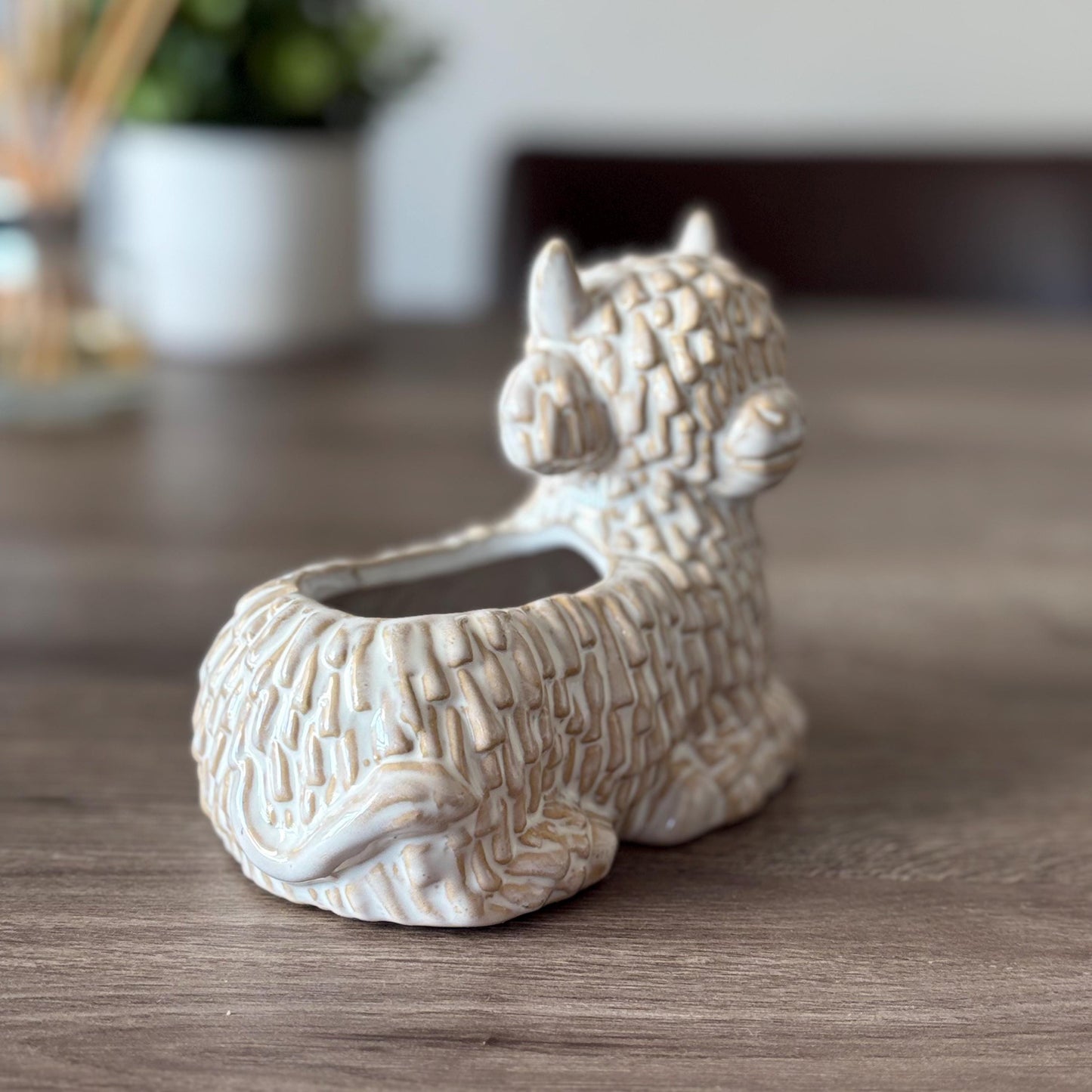 Ceramic Glazed Highland Cow Pot Ornament